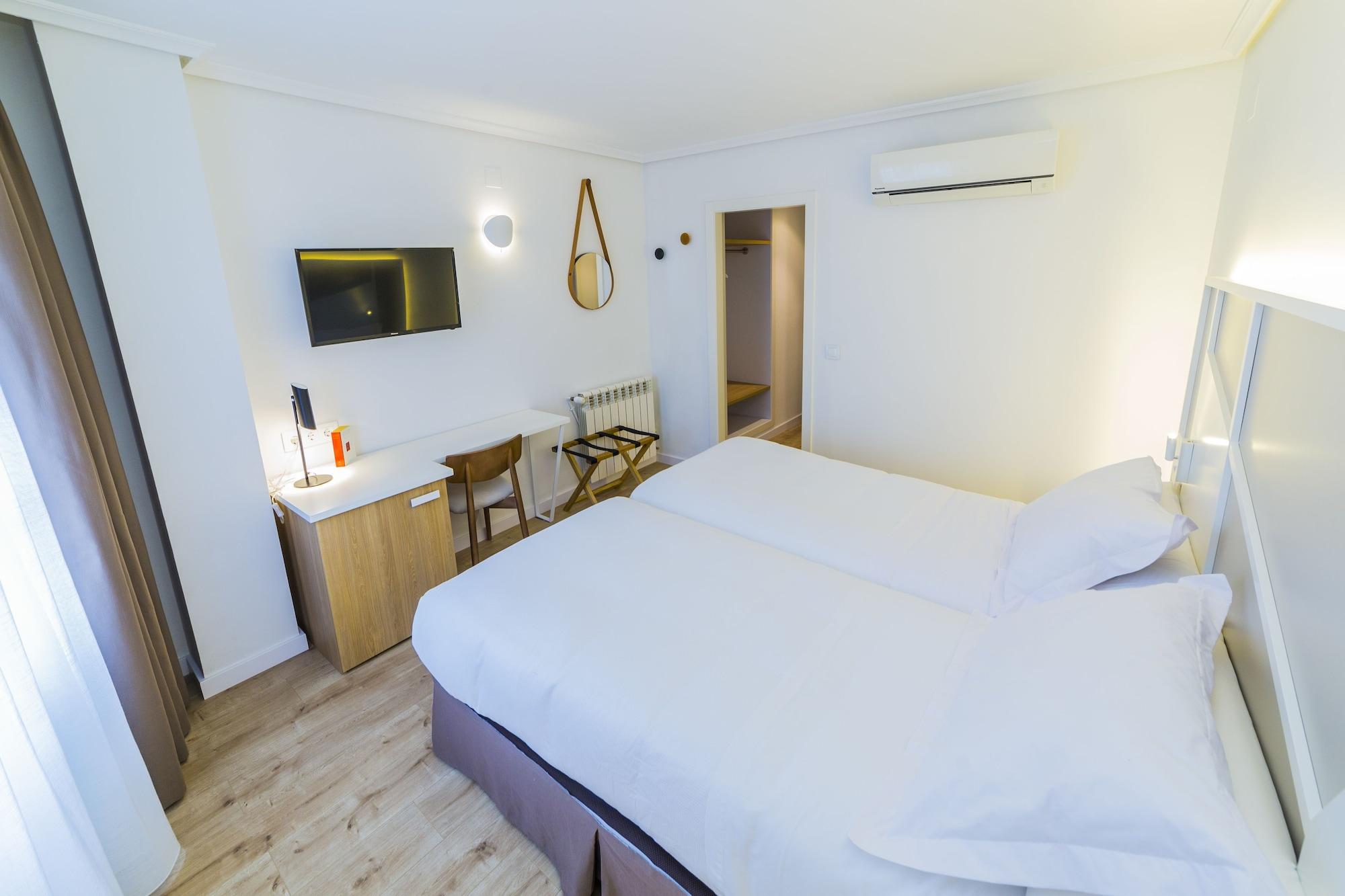 Hospedium Hotel Canitas Maite Gastronomico Casas-Ibanez Dış mekan fotoğraf